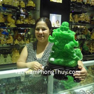 Chị Hạnh - khách hàng mua phật di lạc xanh H243G và bắp cải H199G