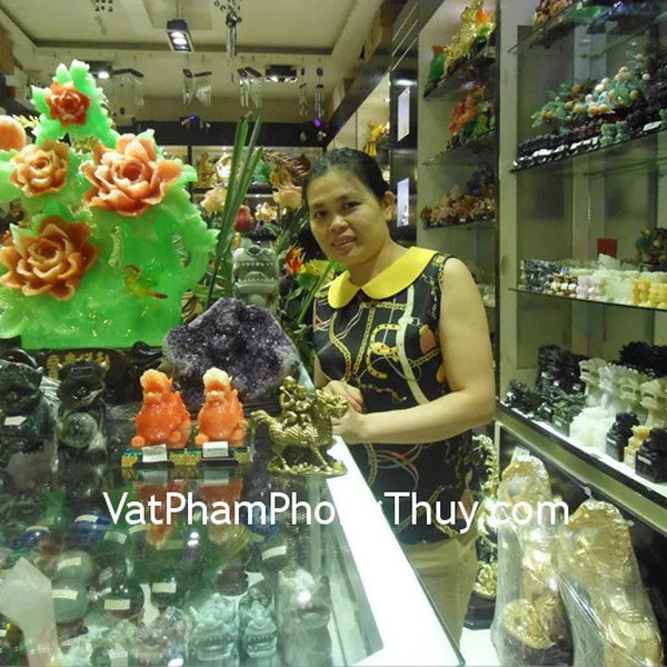 Chị Linh - khách hàng mua đồng tử cưỡi kỳ lân G222