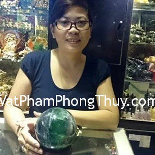 Chị Trinh - Khách mua Quả cầu dạ quang xanh M186