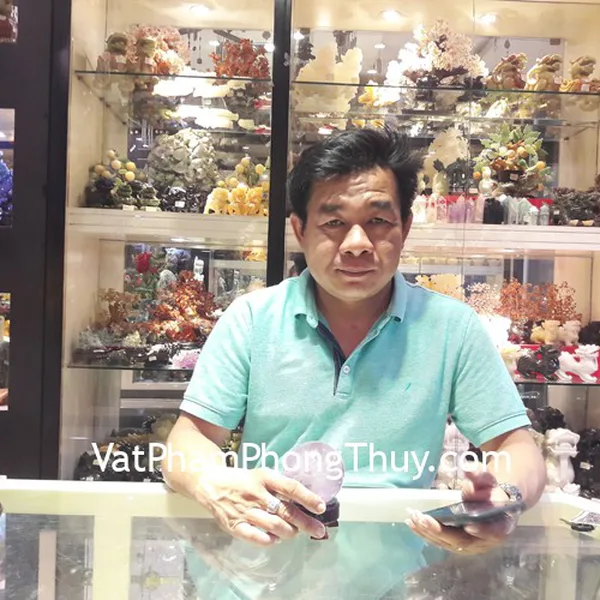 Anh Thạnh - khách hàng mua Quả cầu thạch anh tím GM142-5102