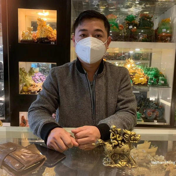 Anh Hùng - Khách hàng mua Kỳ lân cõng con D203 và Chuông gió bát quái 5 chuông CG1203.