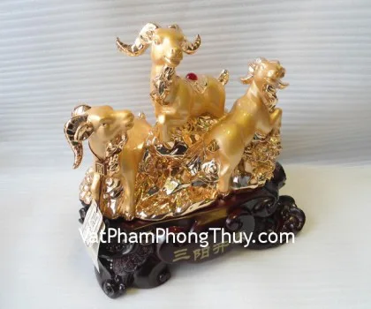 Dê 3 con vàng trăng vàng - tam dương khai thái H048G