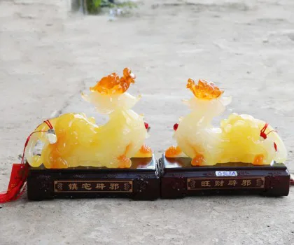 Tỳ hưu lưu ly ngọc vàng đuôi có xâu tiền ngũ đế - Trạt bích tà/ Vượng tài bích tà G168A
