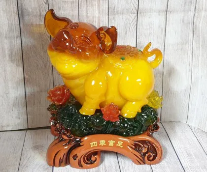 Vua heo vàng cam vươn mình trên mây mẫu đơn khủng - Tứ Quý Phú Túc LN023