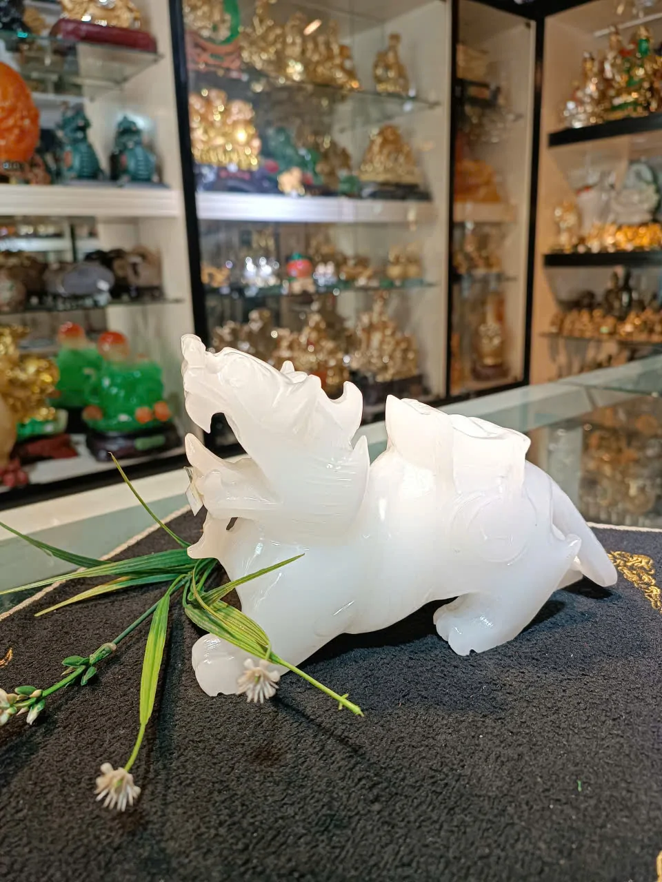 Tỳ hưu bạch ngọc nguyên bảo lớn GM001