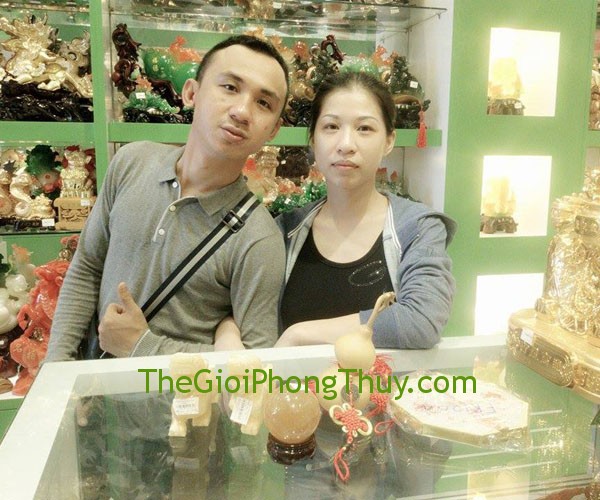 Chị Hạnh - Khách hàng mua Tỳ hưu FHM016 và hồ lô FCC2018