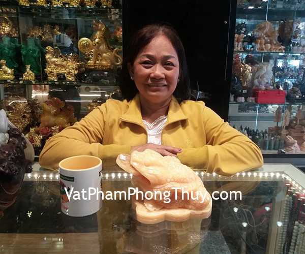 Cô Hà - Khách hàng mua Thiềm thừ Hoàng long lớn GM021
